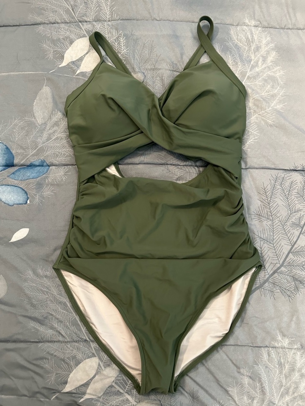 NWTS EOMENIE Olive Green Twist Front One-Piece Swimsuit Sz M